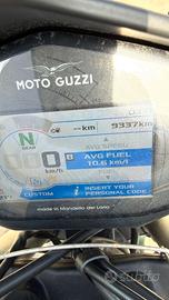 moto Guzzi v85tt