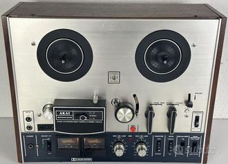 AKAI 4000 DB reel-to-reel tape recorder. Classic Vintage. Fully