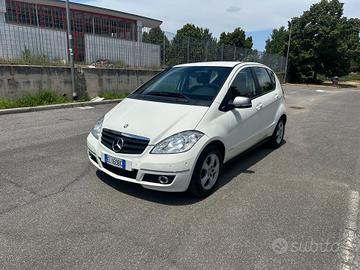 Mercedes-benz A 160