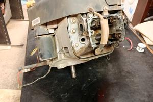 motore trattorino  tagliaerba 18.5  b&s rotto 