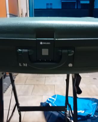 Valigia Samsonite rigida con ruote