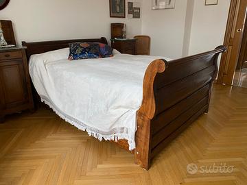 letto in noce del primo novecento