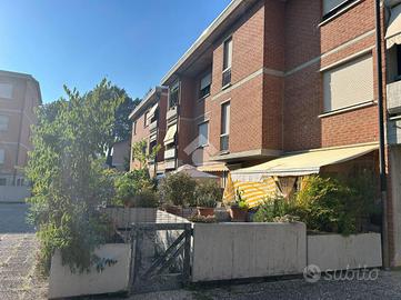 3 LOCALI A QUATTRO CASTELLA