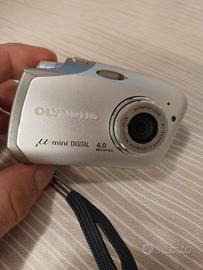 Olympus mini digital 4.0. 