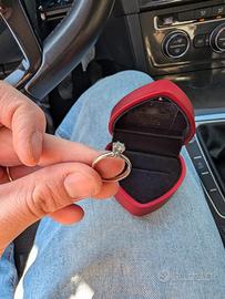 anello solitario