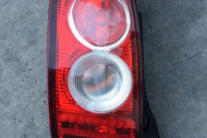 Stop/Fanale Posteriore sx Nissan Micra 26555BC500