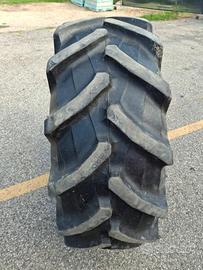 Pneumatico 420/70 r24 420/70r24 420/70/24