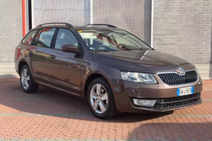 Skoda Octavia 1.6 TDI CR 105 CV DSG Wagon Ambition