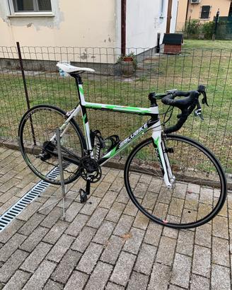 Bicicletta da corsa telaio in carbonio