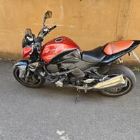 Kawasaki Z1000 accetto permute con scooter