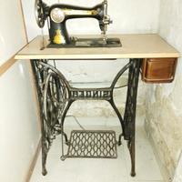 Macchina da cucire Vintage Singer