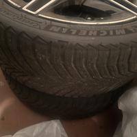 Cerchi AMG 18’’  con gomme nuove