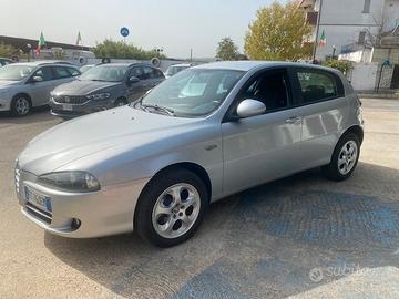 Alfa Romeo 147 1.9 JTD (120) 5 porte Progression