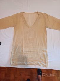 copricostume beige e oro