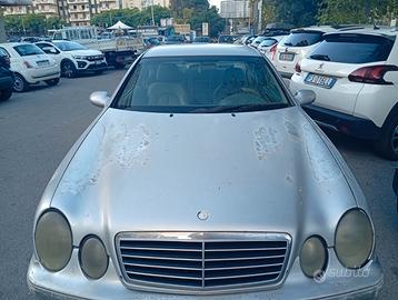 mercedes clk 3200