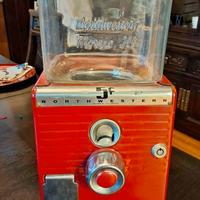 Distributore caramelle