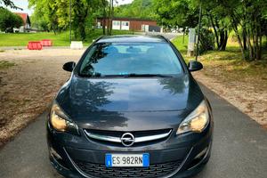 Opel astra cdti diesel 110 cv