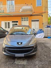 Si vende peugeot 207