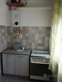 Stanza singola, in via Lazzaro Palermo