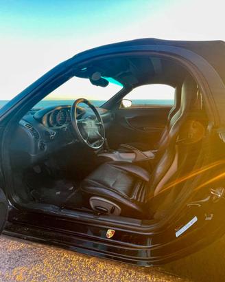 Porsche boxster del 97 2,500cc