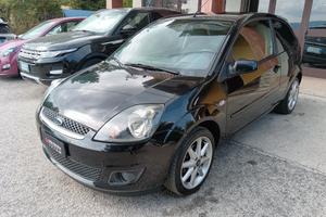 Ford Fiesta 1.4 TDCI 68CV TITANIUM NUOVISSIMA