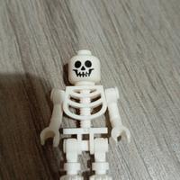omino lego scheletro 