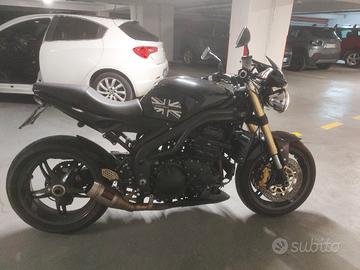 triumph speed triple 1050 06 