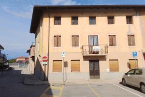 Palazzetto con corte