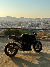 Triumph Speed Triple 2010