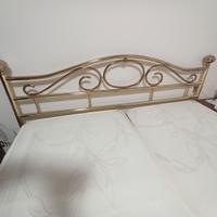 Letto in ottone