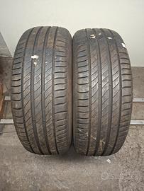 gomme 195/60/15 michelin al 85% 