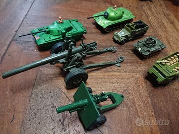 Modellini militari vintage: carri armati