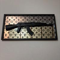 Quadro AK47 su specchio Louis Vuitton – 80x40 cm