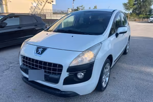 PEUGEOT 3008 1.6 HDi 110 CV – CAMBIO AUTOMATICO