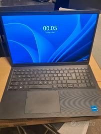 DELL Vostro 3520  LAPTOP