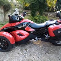 can am spyder 1000