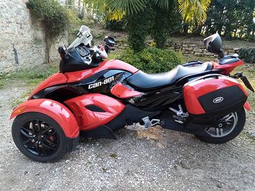 can am spyder 1000