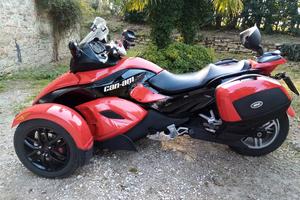 can am spyder 1000