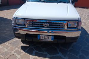 Toyota Hilux 2000 2wd 