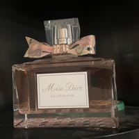 PROFUMO GIGANTE MISS DIOR