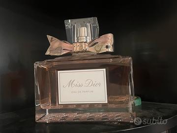 PROFUMO GIGANTE MISS DIOR