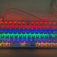Tastiera meccanica ak33 arcobaleno 82 tasti