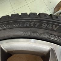 Gomme invernali + cerchi in lega