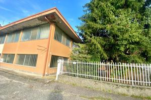 CASA SEMINDIPENDENTE A CANTÙ