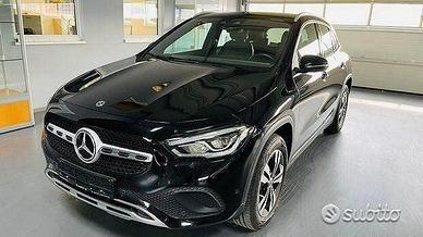 Mercedes gla Ricambi 194