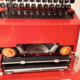 Valentine Olivetti designer Sottsass 