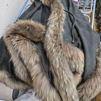 Mantella donna con pelusce di volpe