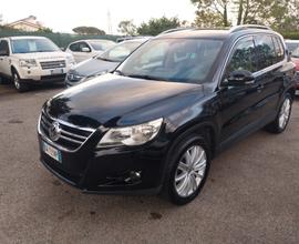 Volkswagen Tiguan 2.0 TDI DPF 4MOTION tiptronic Sp