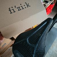 Sella Fizik Vento Argo R3 Adaptive – 140mm 