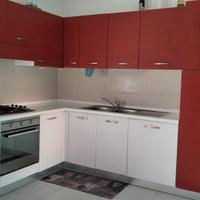 cucina componibile  completa di elettrodomestici